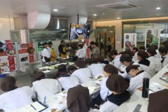 ������ѵ������ѧУ��