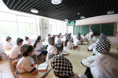 ѧ Ϊʲôֻѡ¶ѧУ!