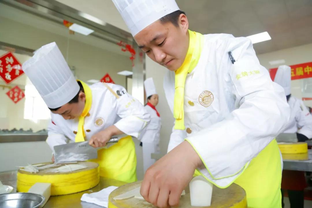 2022女生学起来很吃香的专业