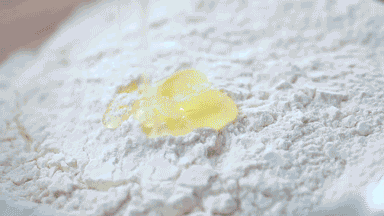 传递微光·汇聚星海|哈尔滨新东方志愿者在行动:校园有我,请放心!