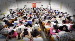 传递微光·汇聚星海|哈尔滨新东方志愿者在行动:校园有我,请放心!